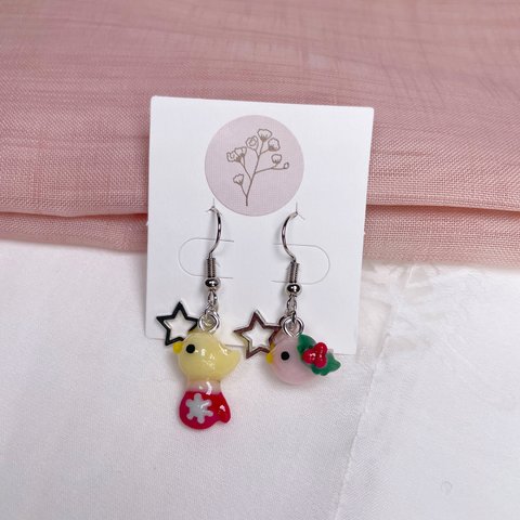 ピアス　ハンドメイド　小鳥さんからのクリスマスの贈り物　アクセサリー　クリスマス