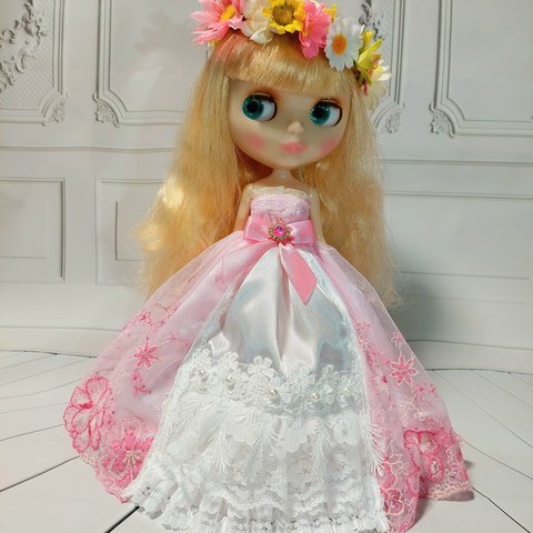 プリンセスドレス 花柄ピンク ネオブライスサイズ