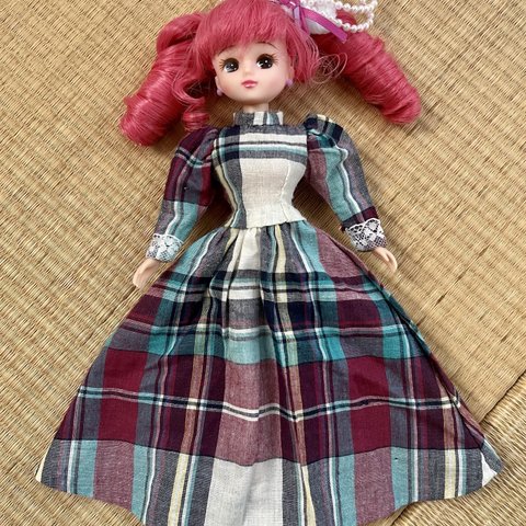 リカちゃん人形のお洋服　チェック