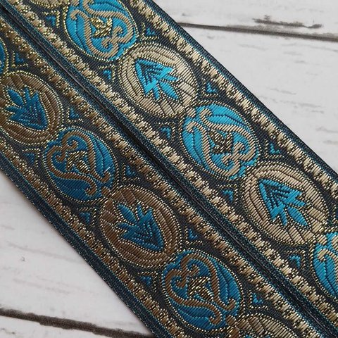 チロリアンテープ　刺繍　エスニック