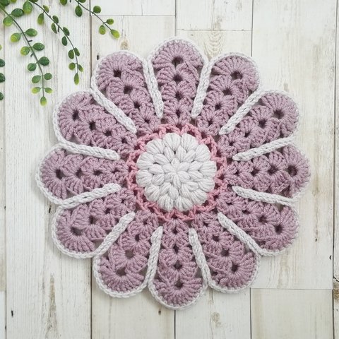 【再】NEWお花のふかふか円座　ざぶとん　くすみパープルピンク　かぎ針編み