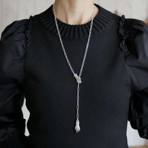 ネックレス【Lady hand long chain/silver925】Y字ネックレス　アンティーク