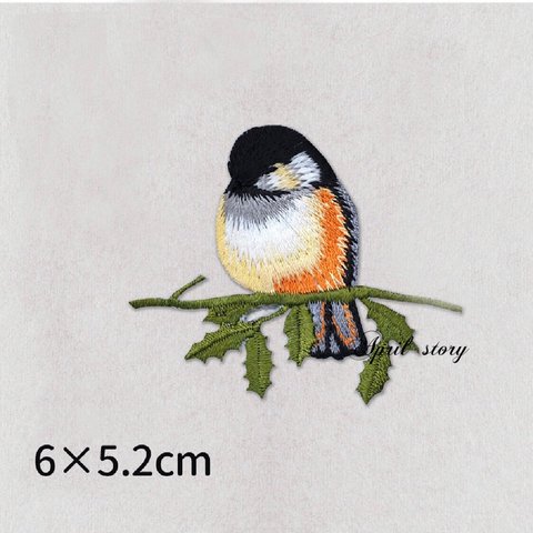 1枚/可愛い小鳥の刺繍ワッペン/黒とオレンジの羽/アイロン接着