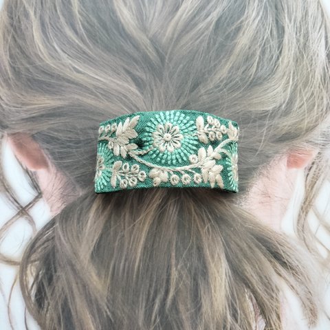 【166】インド刺繍　バレッタ　ポニーテール　ヘアアクセサリー