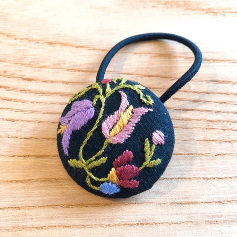 月明かり灯す花々＊刺繍髪ゴム