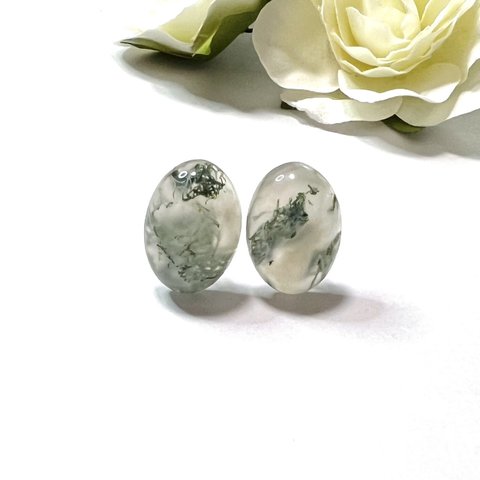 天然石ピアス　ガーデンクォーツ　オーバル　カボションピアス　silver925　pierced earrings