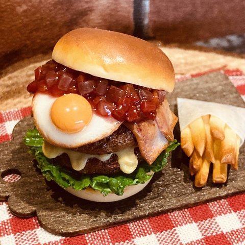 ベーコンエッグバーガーとポテト★②