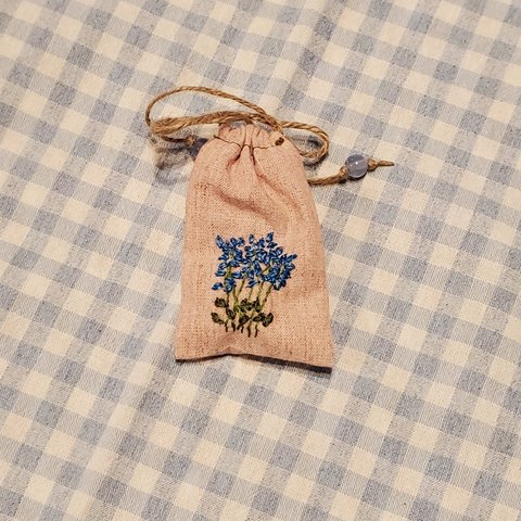 サシェ(手刺繍)