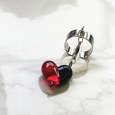 Red＆Black アリスのハート♥ガラス細工のイヤーカフ　