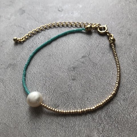 【ブレスレット】Turquoise blue/Gold beads & Pearl