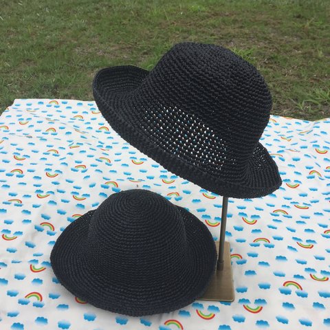  シンプルな黒い帽子 ジュニアサイズ 