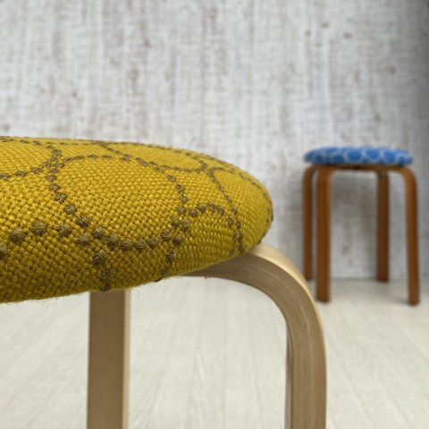 kvadrat☓皆川明　タンバリンスツール【黃色/ナチュラルフレーム】送料無料