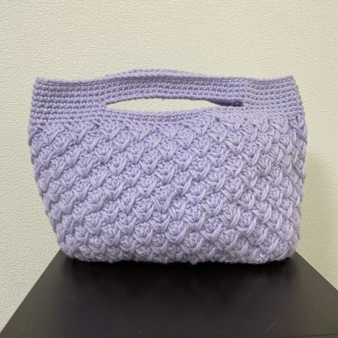 V模様編みのバッグ