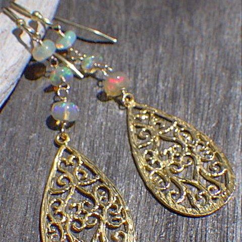 ☆再販☆Arabesque filigree drop with Opal 14kGF　オパール ピアス/イヤリング 宝石