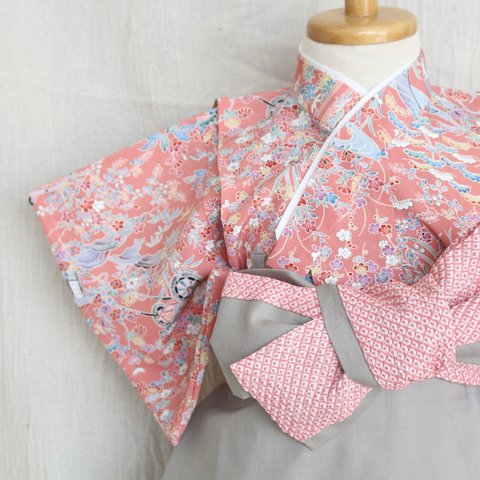   ラスト1点！（正絹着物） 袴ロンパース 　ベビー袴　 【家屋花車四季花文様 】　70cm 80cm （予約）　ひなまつり　お食い初め　お宮参り　出産祝い