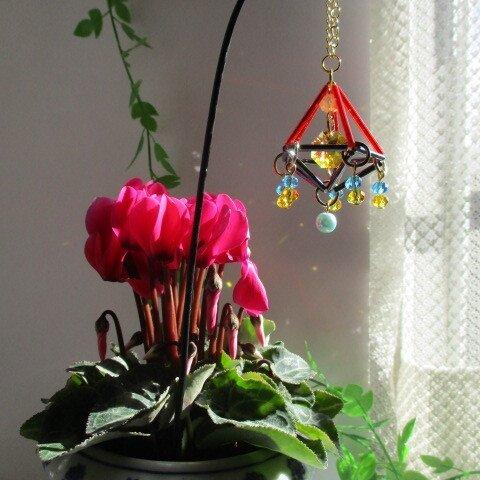 ガラスのガーデンピック　スワロフスキーの小さな虹　　ヒンメリ（大）　ガーデンピック　✨グリーンの中でも観葉植物の中でもキラキラ　ライトトパーズ　(T-15)　