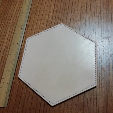 マウスパット　六角形　ヘキサゴンタイプ　ヌメ革ナチュラル(在庫あり)