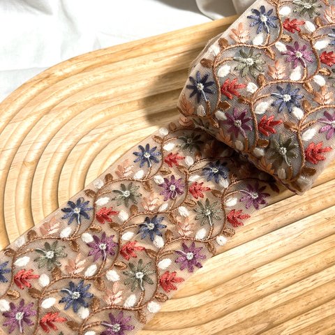 ベージュ☆インド刺繍リボン ベージュ