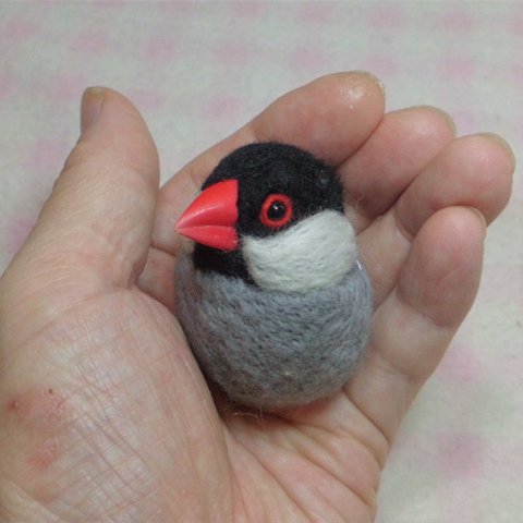 マグネット/ブローチ どちらか選択  桜文鳥　羊毛フェルト　☆クチバシの色相談可能 　受注作成