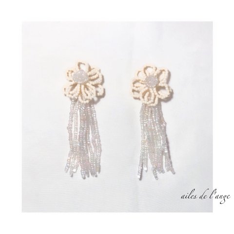 no.830 - flower beads earring