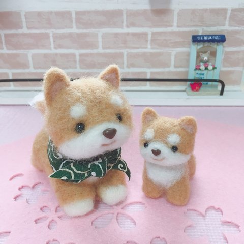 羊毛フェルト　柴犬ちゃん親子