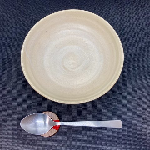 パスタプレート・カレー皿　〜柔らかなクリーム色〜　中(20cm)