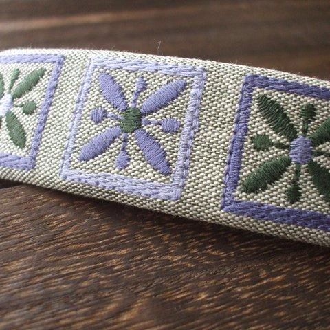 刺繍バレッタ　スクエア　L　カーキ