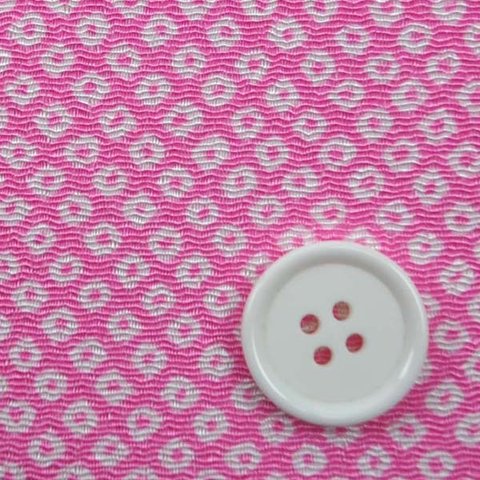レーヨンちりめん　日本の伝統柄　鹿の子　ピンク色 　【ハンドメイドのための小さな布】　0643-72