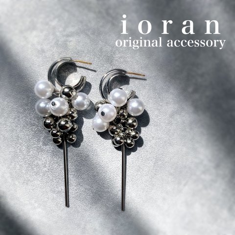 ♡70【ピアス】シルバー艶パール✳︎大ぶりジャラジャラ✳︎ハンドメイドピアス