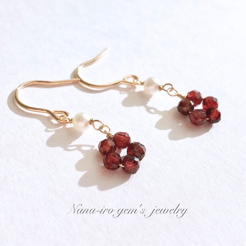 ＊再販＊14kgf flower garnet pierce