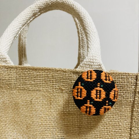 こぎん刺し刺繍ブローチ