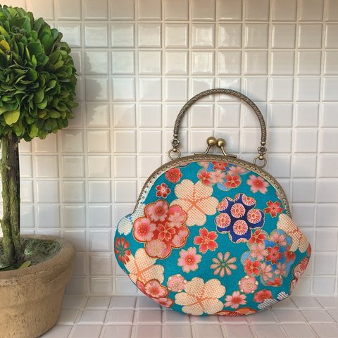 夏に備えて❗️浴衣似合う 可愛い桜柄のがま口バッグ（水色）