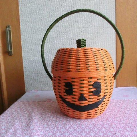 ハロウィンのかぼちゃの小物入れ