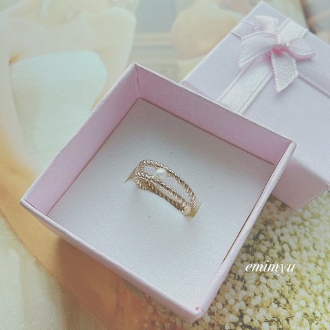 Design Pearl Pinky Ring 