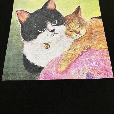 黒Tシャツ　猫親子