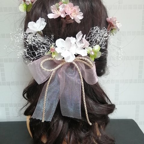 値下げ　桜のヘッドドレス 髪飾り🌸Headdress　Sakura　結婚　卒業　四葉のクローバー　ラインストーン　プリザーブドのカスミソウ　リボン他