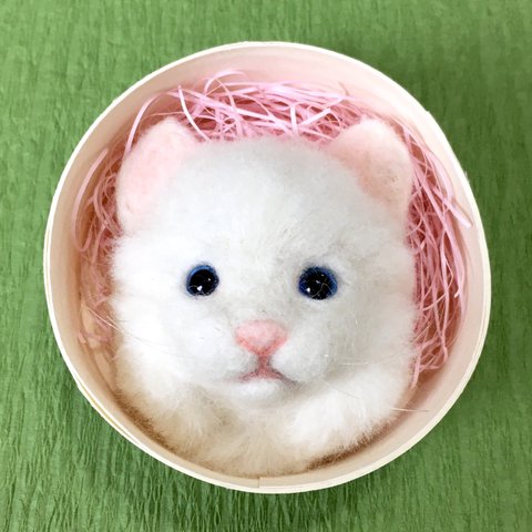 【送料無料】羊毛フェルト～白猫～マグネット