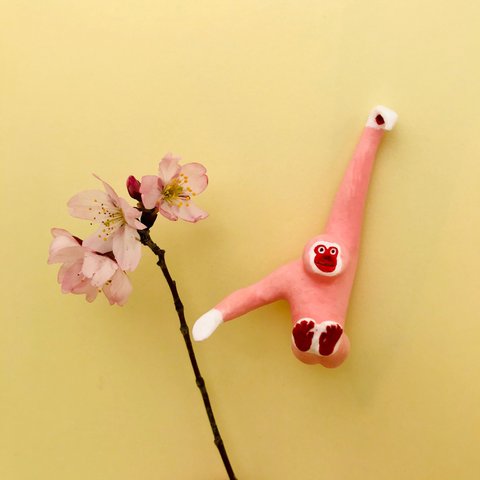 小さい桜色シロテちゃんの小物掛け