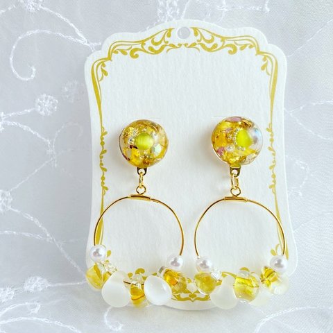 New🌻 Yellow🟡レジンピアス＊ドライフラワー×ガラスビーズ