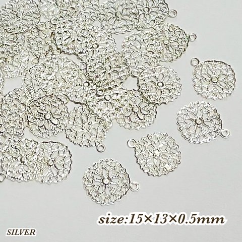 15mm×13mm 100枚☆シルバー☆カン付き お花の透かしパーツ