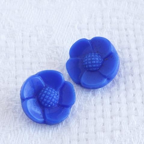 (2個) 13mm チェコ製 ヴィンテージガラスボタン 青い花