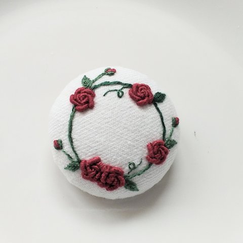 薔薇のリース花刺繍ブローチ【送料無料】