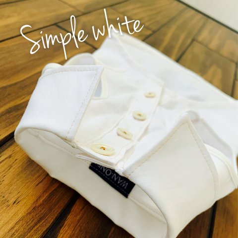 犬服 ♡ シンプルなホワイトのスリーブレスシャツ 