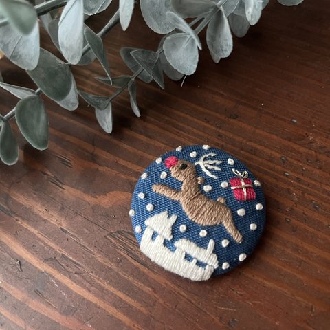 クリスマス刺繍　 となかい　ブルー