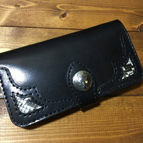 ダイヤモンドパイソン　栃木ブラックレザー　マグネット式スマホケース