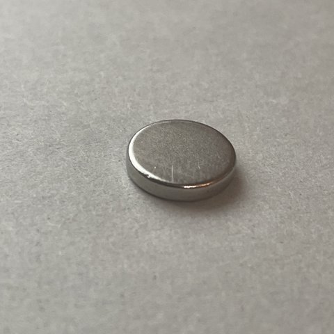 磁石　10×2.6mm