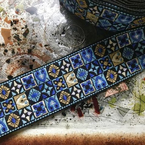 インドリボン ジャガード織 タイル柄 パッチワーク柄 カメラストラップ ベルト 青 水色 チロリアンテープ アジアン