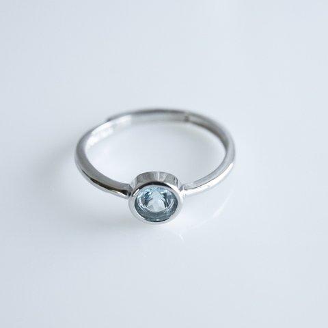 11月誕生石 宝石質スカイブルートパーズのリング SV925 フリサイズ　指輪　アクセサリー　