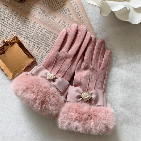 新作♡ ハートのパールビジュー&リボン　スマホ対応　エコファー　ピンク　ハート　手袋　バレンタイン　プレゼント