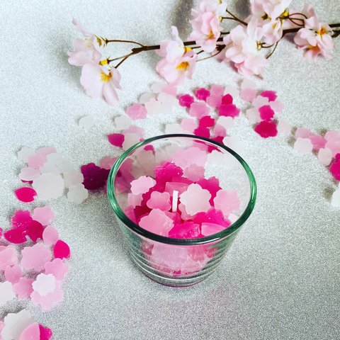 桜のグラスキャンドル(丸いグラスつき)